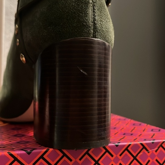 Tory Burch Olive Green Suede Bootie - Picture 8 of 10